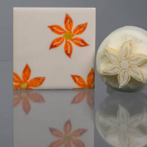 Medium Poinsettia  (code 16) - Sponge Its Laser cut sponge designed by Rachel Byass