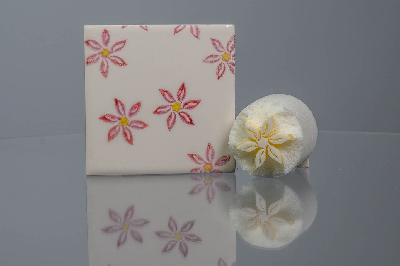 Small Poinsettia (code 17) - Sponge Its Laser cut sponge designed by Rachel Byass