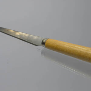 Soft fettling knife