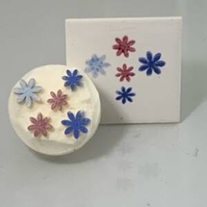 Medium Group of flowers (code 63) - Sponge Its Laser cut sponge designed by Rachel Byass