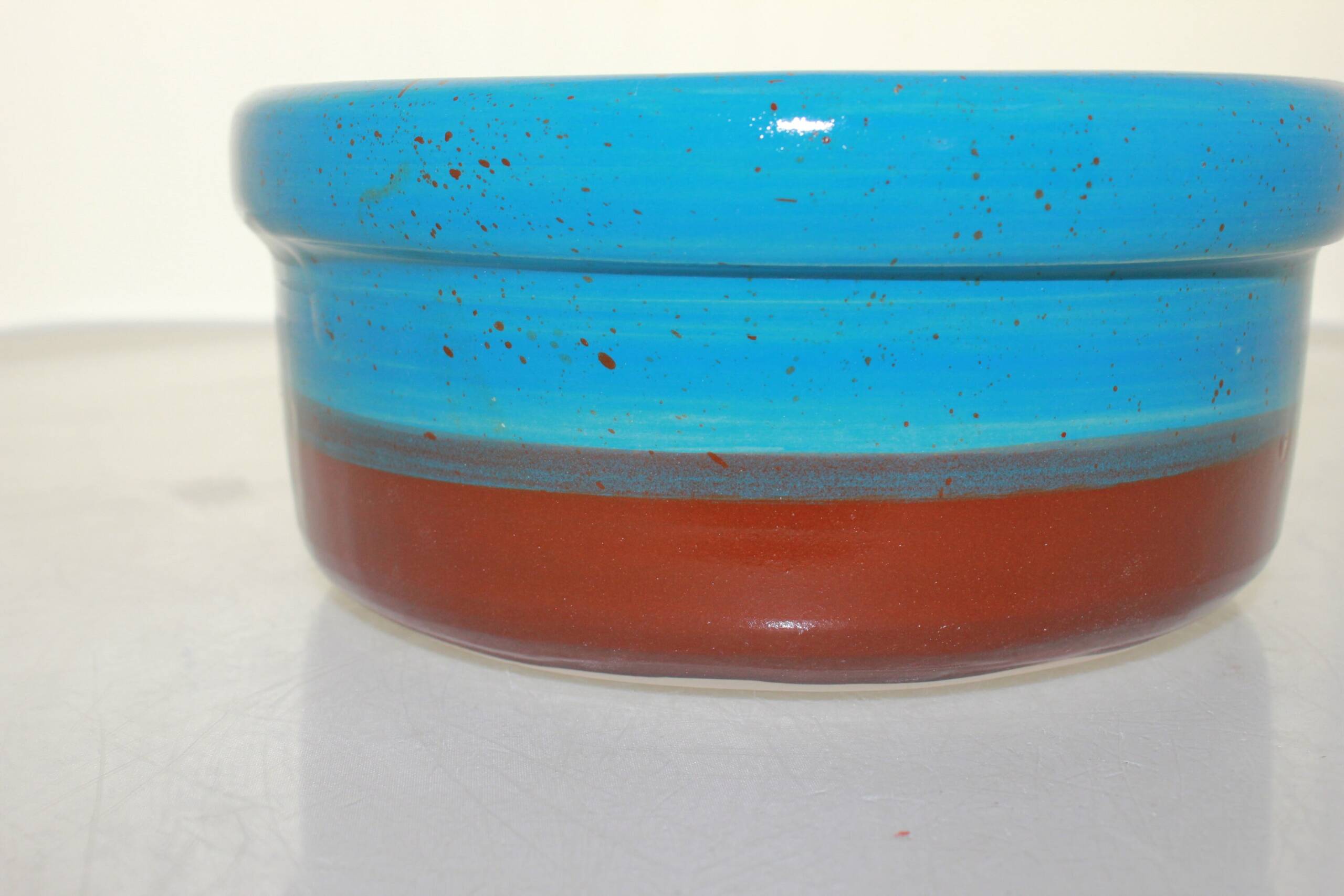 Hand thrown stoneware pet bowls - Image 10