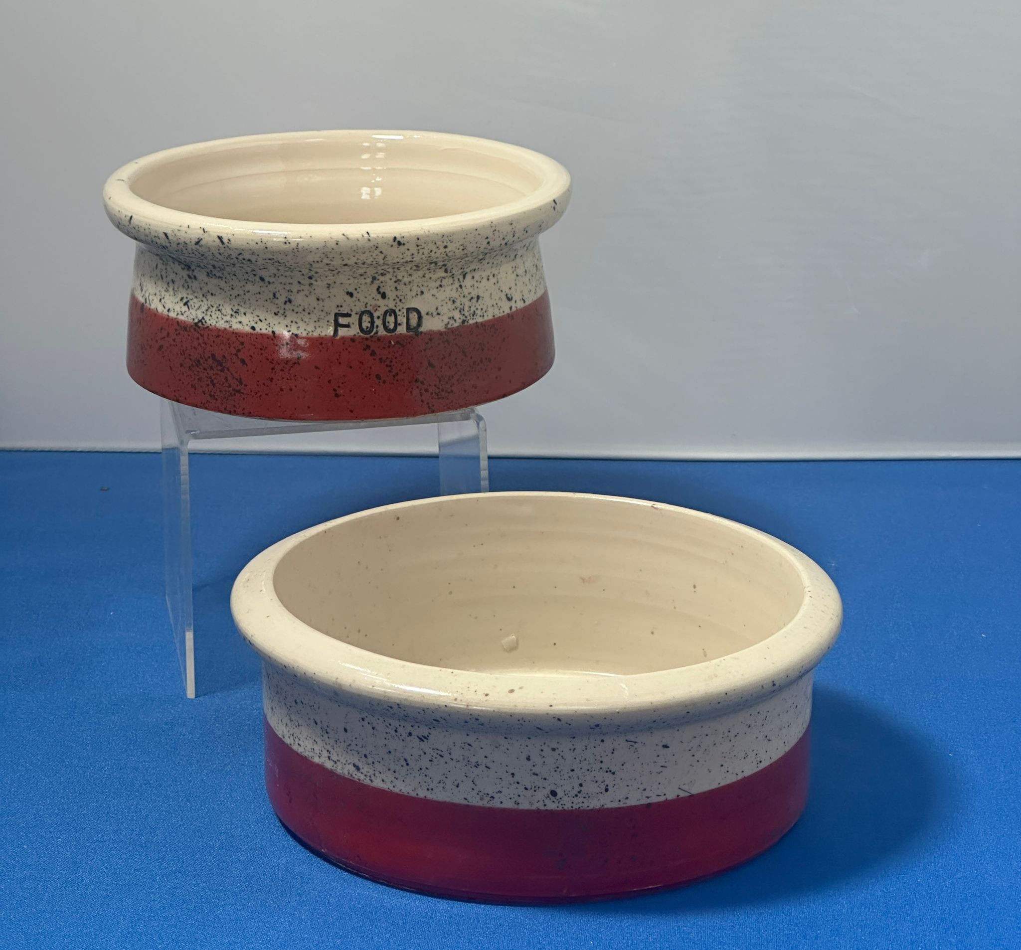Hand thrown stoneware pet bowls - Image 18