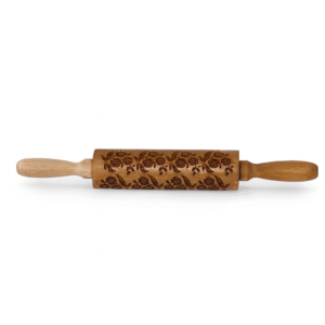 code 012 Embossed rolling pin 13" tip to tip 6".5 roller
